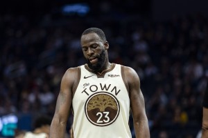 开云棋牌-追梦：愿意在必要时打替补 不想成为知道自己不行了还逞强的人